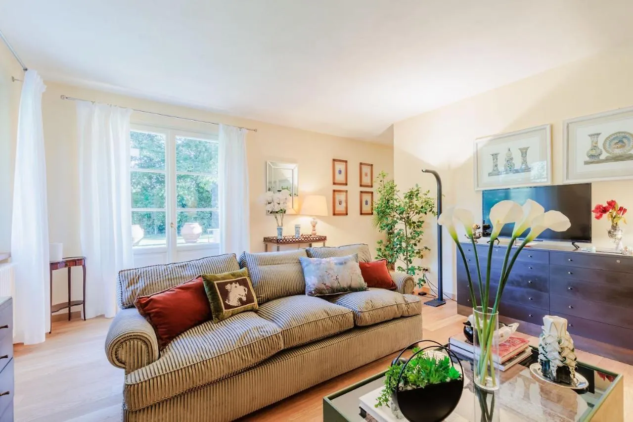 Villa Bassotta, A Charming Cottage Lucca