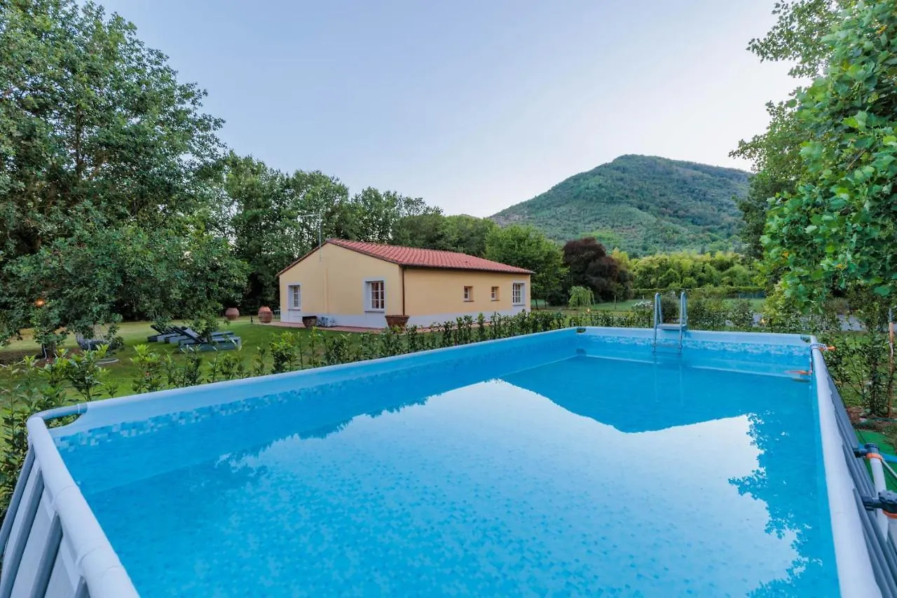 Villa Bassotta, A Charming Cottage Lucca