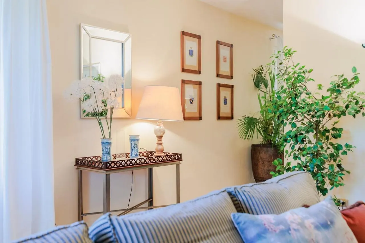 Villa Bassotta, A Charming Cottage Lucca