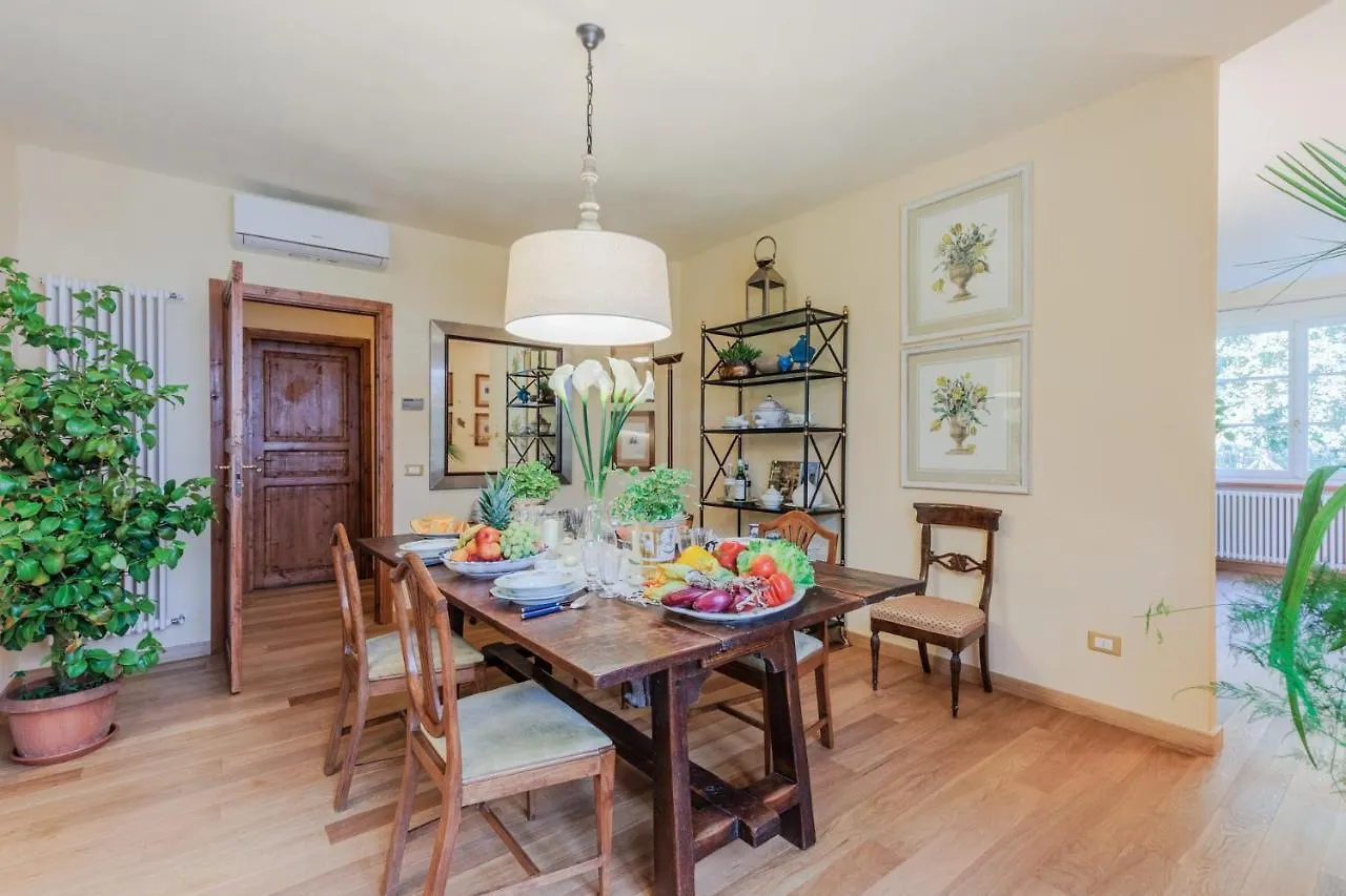 Villa Bassotta, A Charming Cottage Lucca